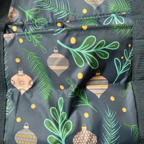 Thirty-One Green w/Christmas Holiday Ornaments Insulated Tote w/Zipper Close - Picture 4 of 14